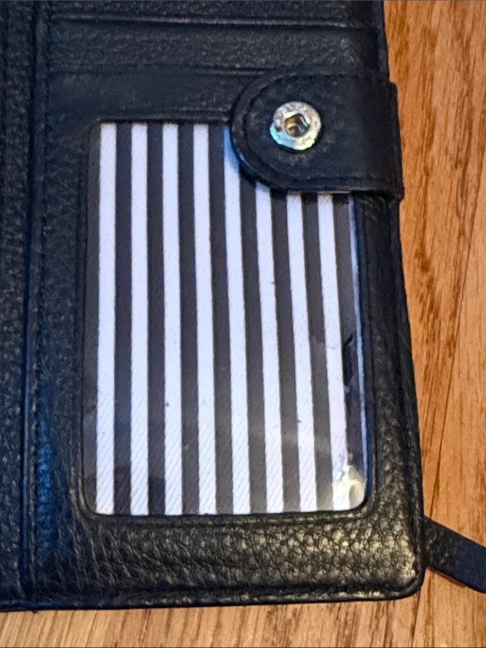 Kate Spade Black Leather Wallet Snap Closure Back Zipper Coin Pocket